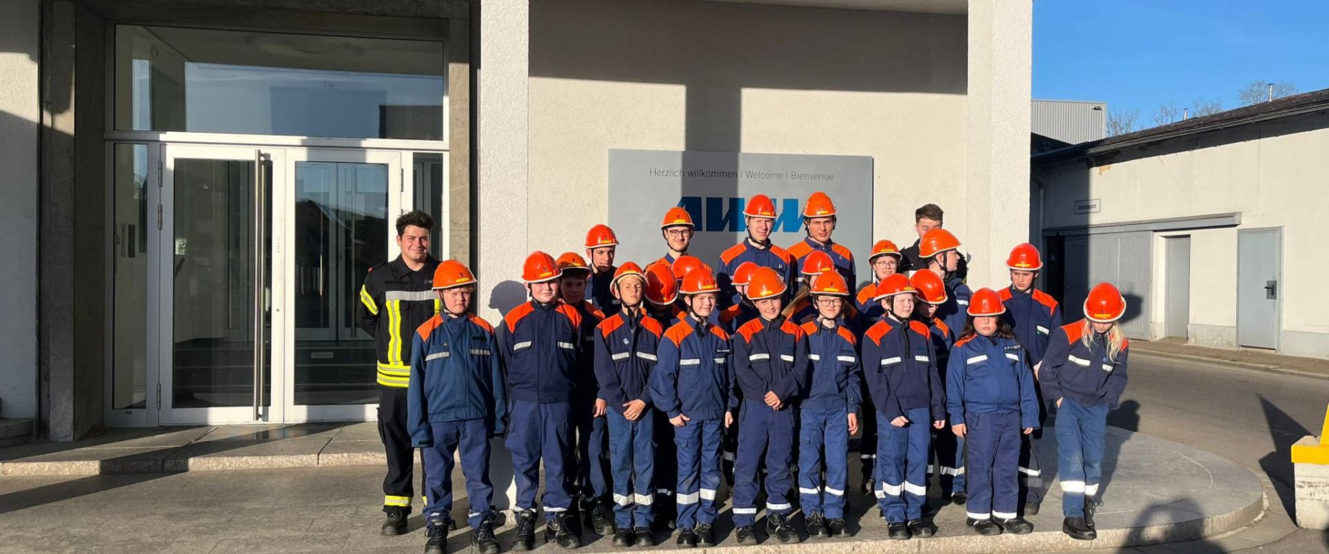 Besichtigung der Jugendfeuerwehr Wutöschingen bei den Aluminium Werke Wutöschingen