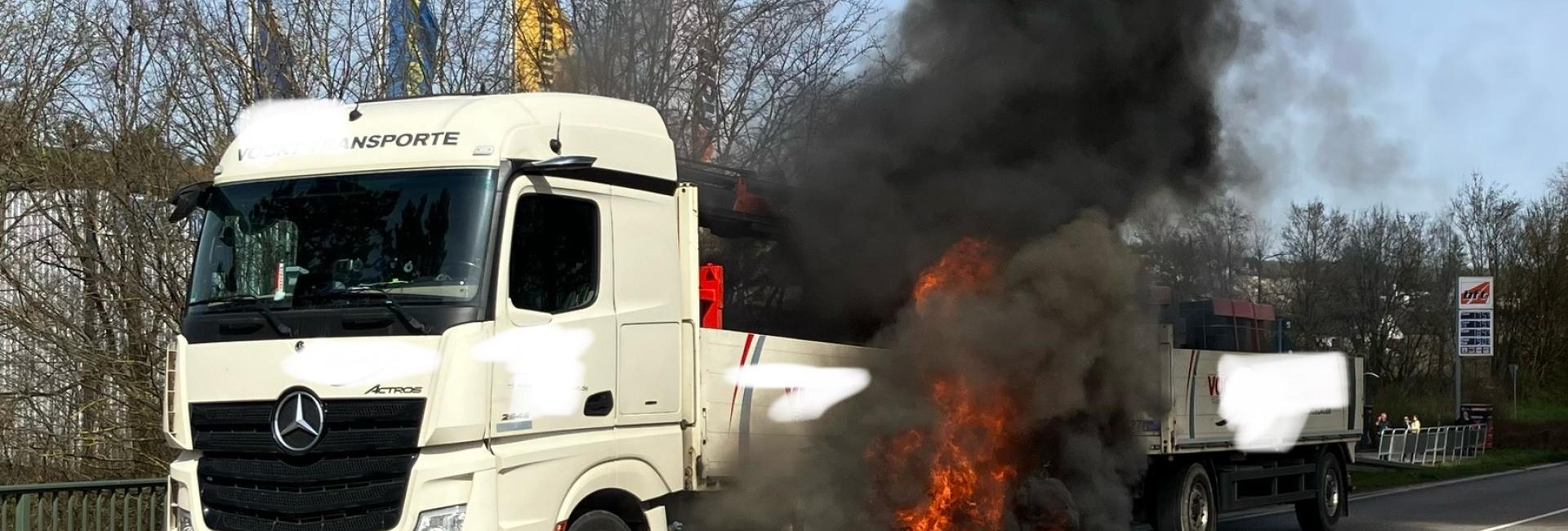 Brenneder LKW , B314  Höhe Einfahrt Horheim